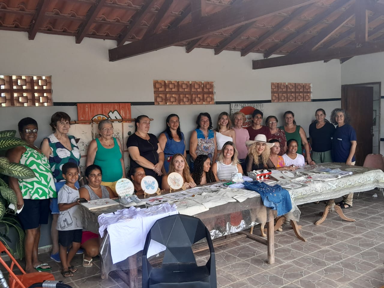 Prefeitura inicia 5º módulo da oficina de bordado livre