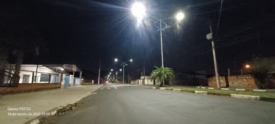 Iluminação LED chega ao bairro Itamaraty e moderniza a Avenida João Bombo
